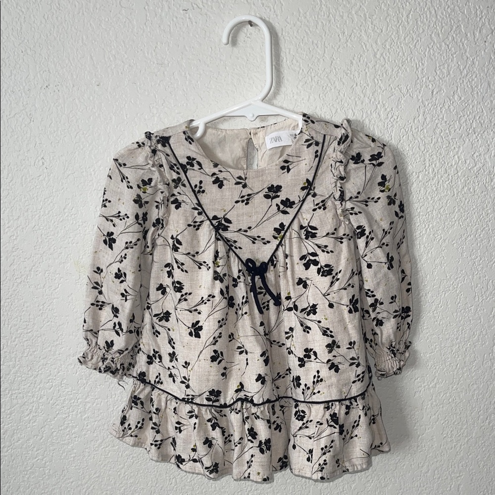 Zara Cream and Black Floral Blouse